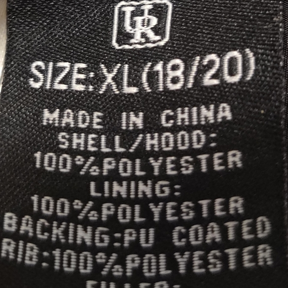 Black hooded jacket size 18/20 - Picture 5 of 5